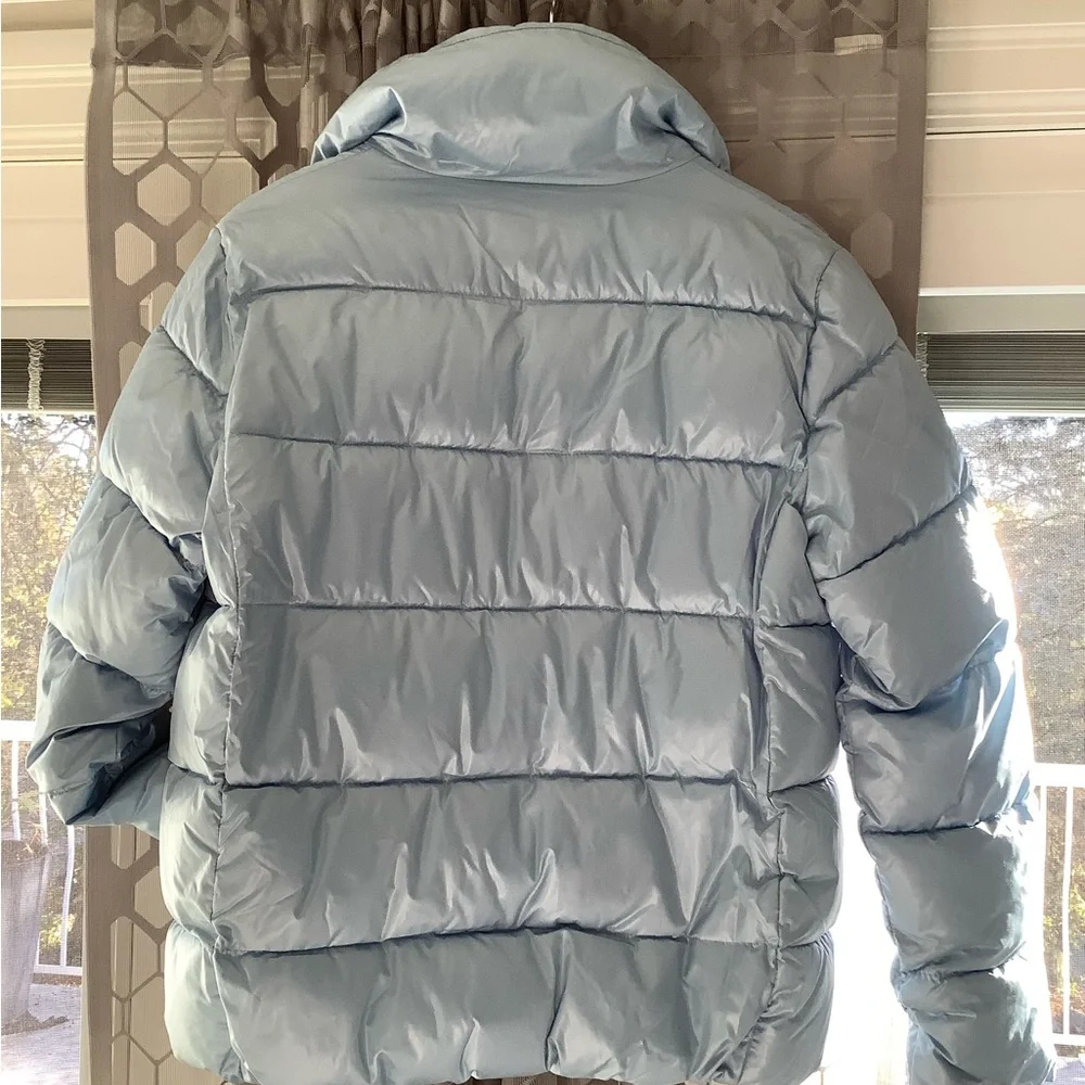 Joe Fresh, baby blue women’s puffer jacket, winter coat. Sz Med. - Picture 5 of 12